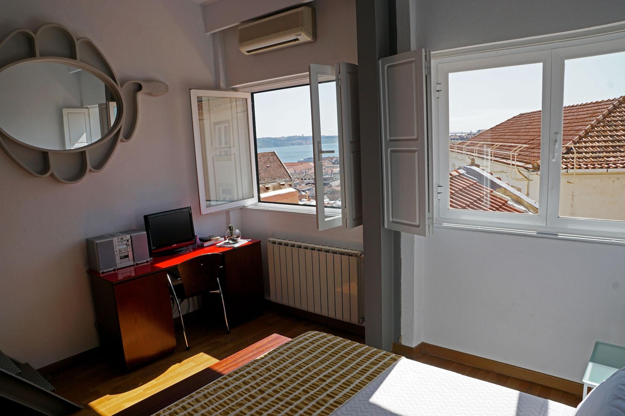 Solar Dos Mouros Hotell Lisboa Exteriör bild
