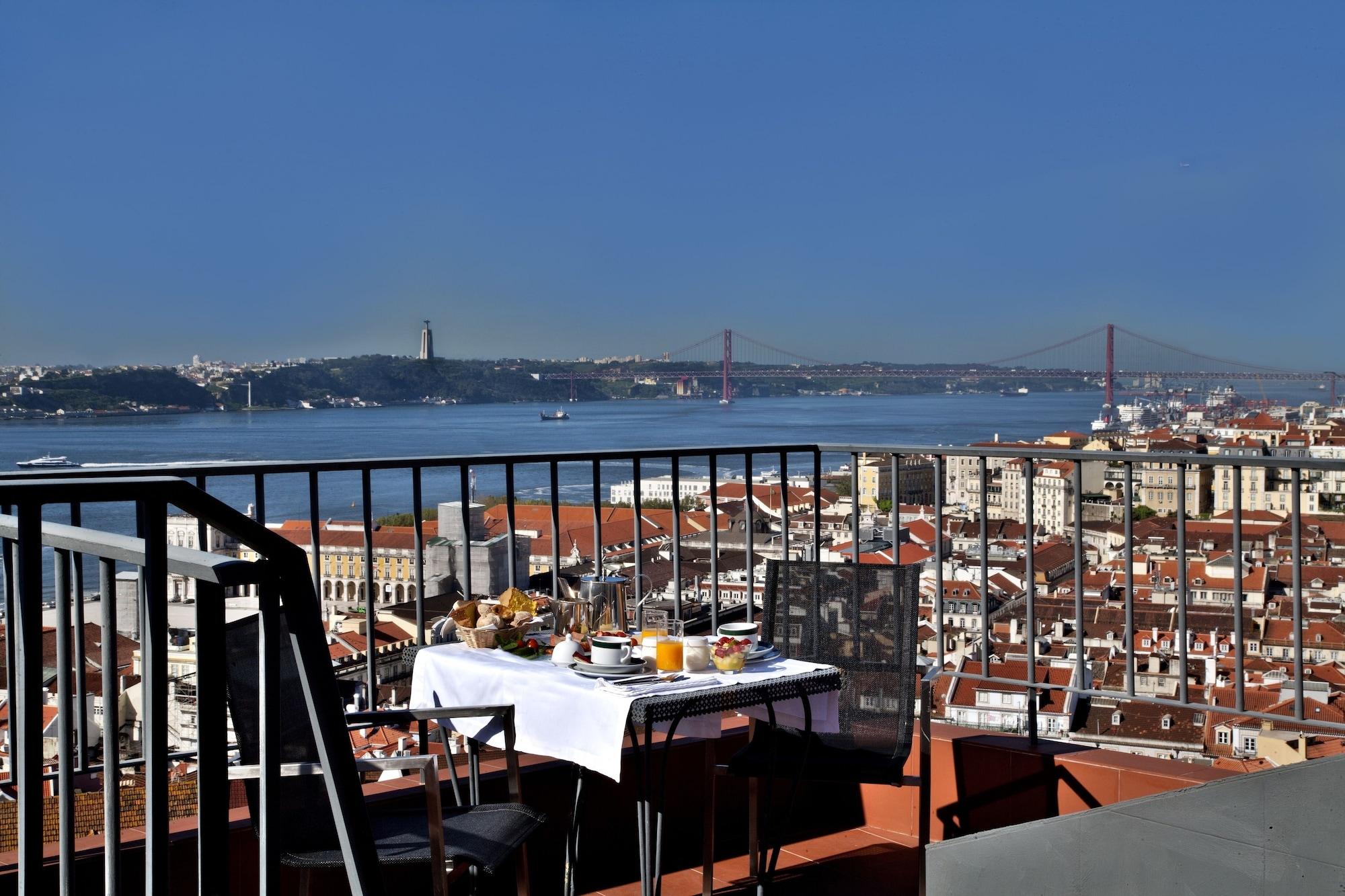 Solar Dos Mouros Hotell Lisboa Exteriör bild